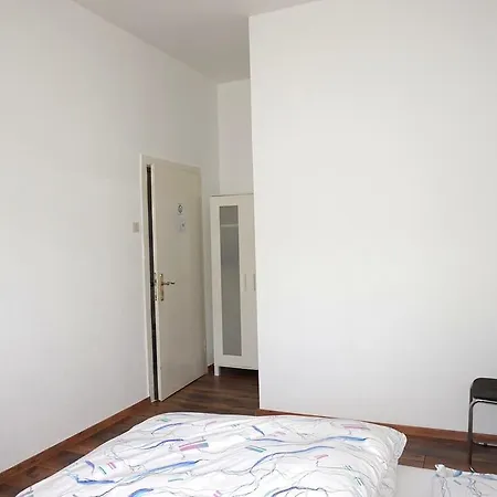 Artus Hotel 2*